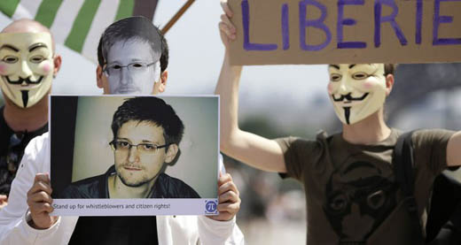 Chile Edward Snowden