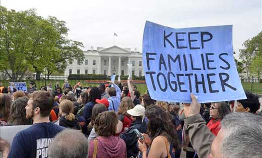 Madres piden no deportaciones