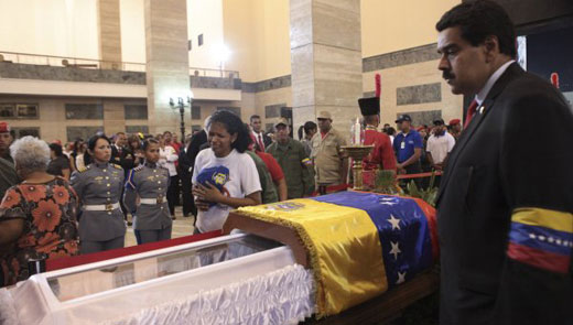 Para que todo el mundo sepa que hay dificultades y esas dificultades pudieran impedir que se haga lo que se hizo con Lenin, Ho Chi Minh o Mao Tse Tung“, añadió.