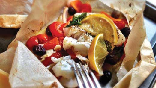 Pescado envuelto en papel