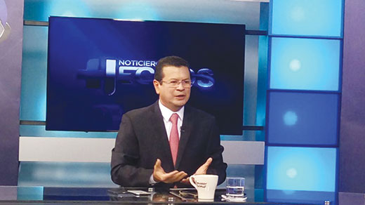 Salvador, Martinez