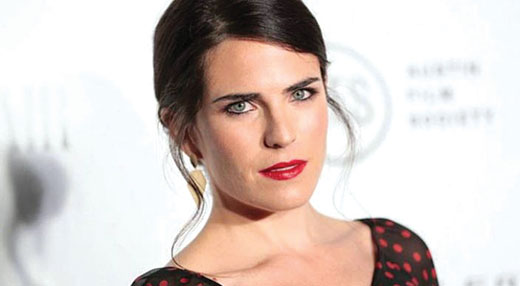 Karla Souza